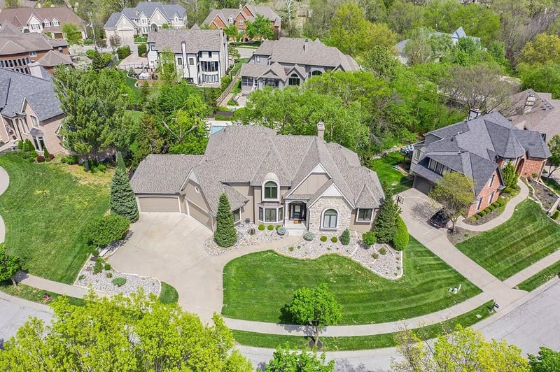 6009 N Cosby Ct, Kansas City, MO 64151