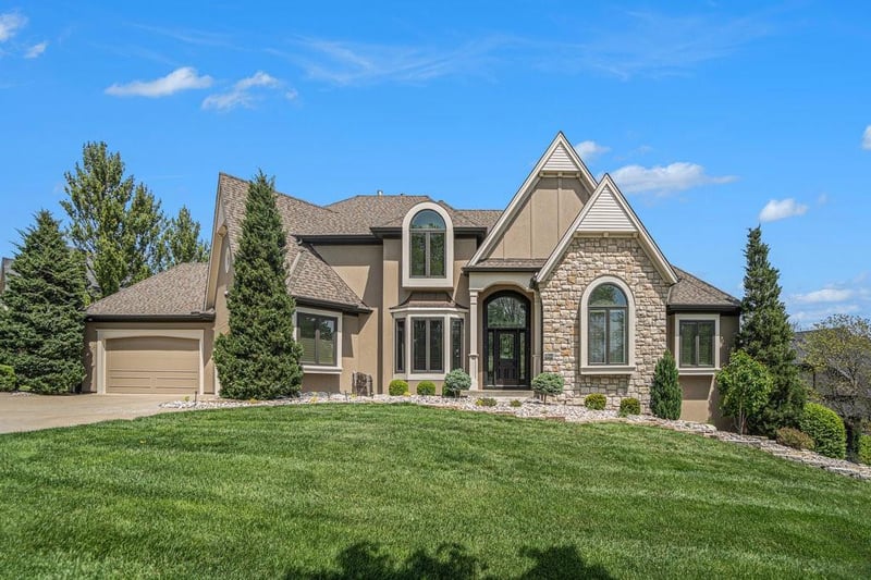 6009 N Cosby Ct, Kansas City, MO 64151