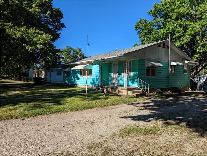 1650 First Ave W, Horton, KS 66439