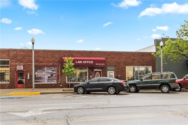 1729 Swift Ave, Kansas City, MO 64116