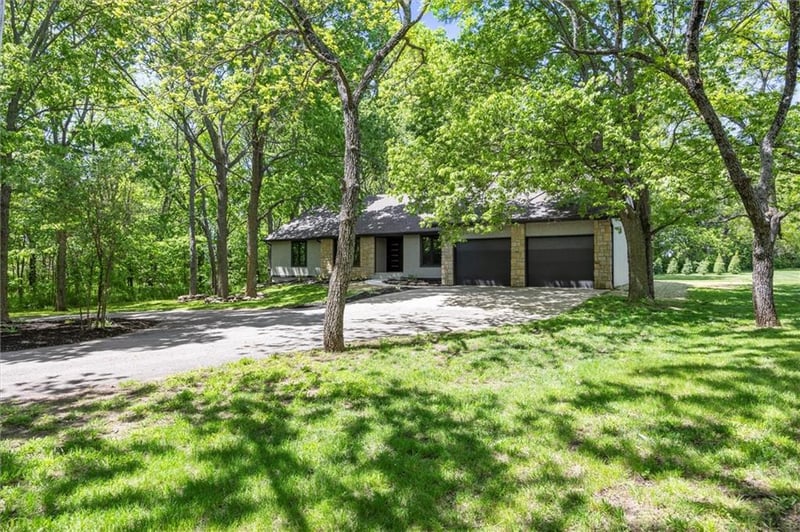 9890 Evening Star Rd, Eudora, KS 66025