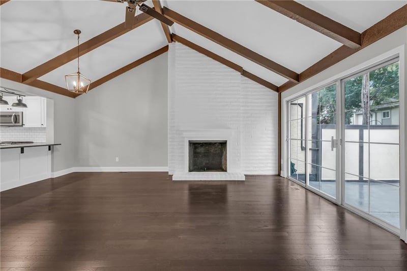 6751 W 108 Ter, Overland Park, KS 66211