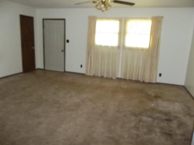 208 W Fife St, Buffalo, KS 66717