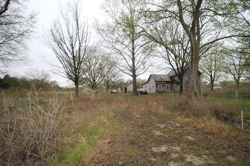 624 N Front St, Liberty, KS 67351