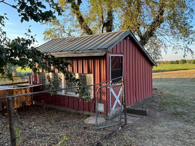11035 SE Nevada Rd, Kincaid, KS 66039