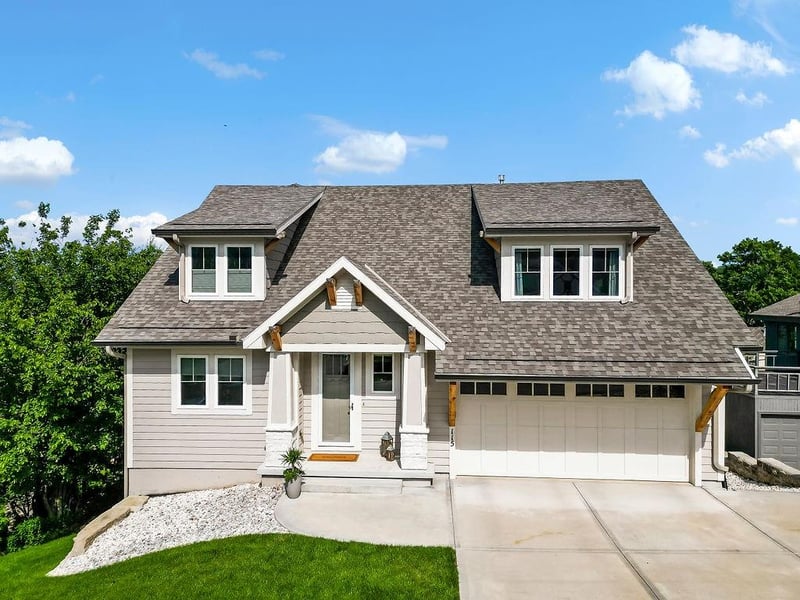 115 Terrace Trl, Lake Quivira, KS 66217