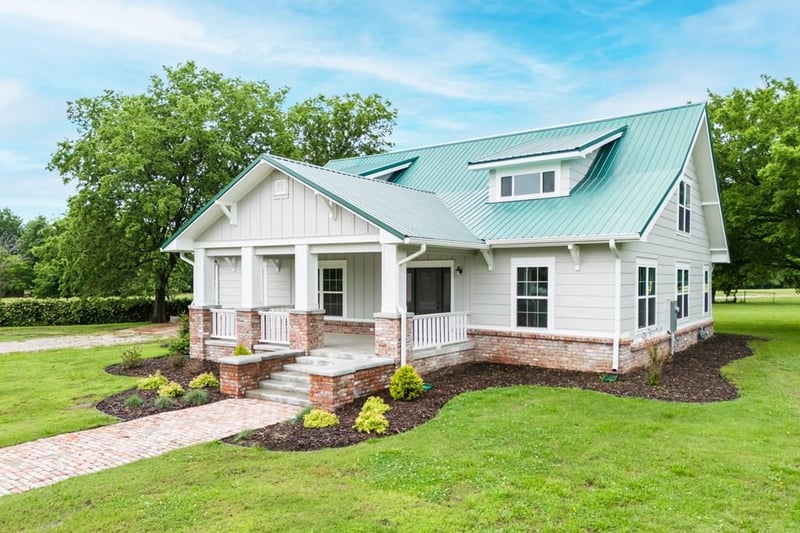 3403 8th St, Coffeyville, KS 67337
