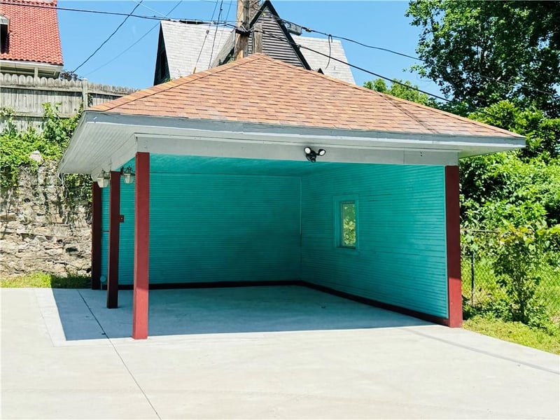 3926 Norledge Ave, Kansas City, MO 64123