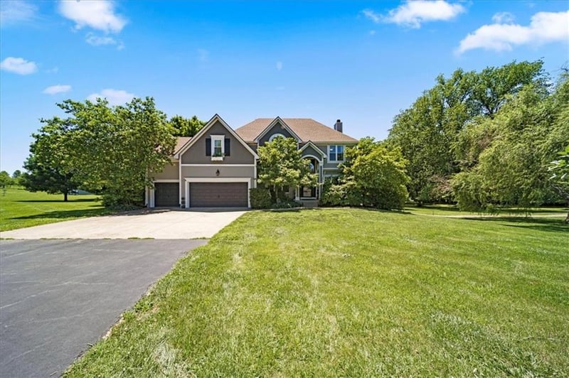 34809 E Stringtown Rd, Lone Jack, MO 64070