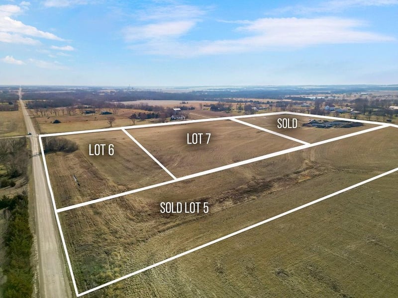 37655 151 St, Gardner, KS 66025