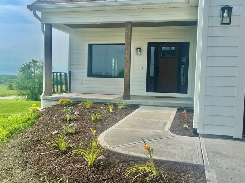 25584 Magnolia Cir, Maryville, MO 64468