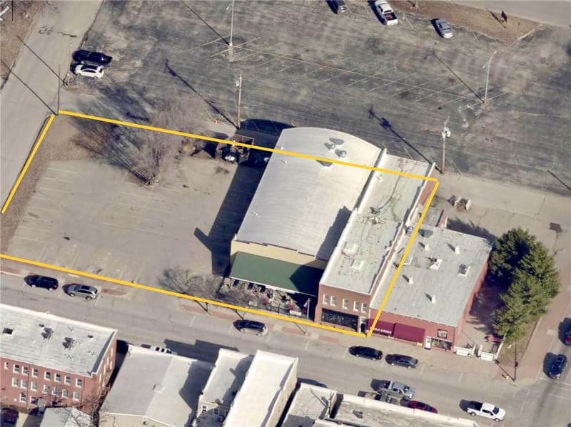 120 Peoria St, Paola, KS 66071