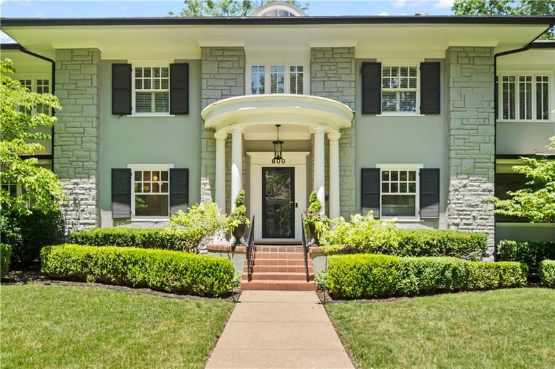 800 Westover Rd, Kansas City, MO 64113