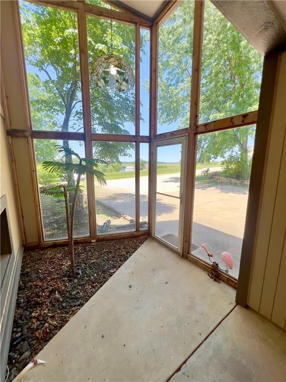 14305 35th St, Perry, KS 66073