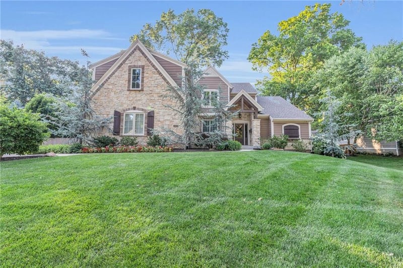 2808 W 91st St, Leawood, KS 66206