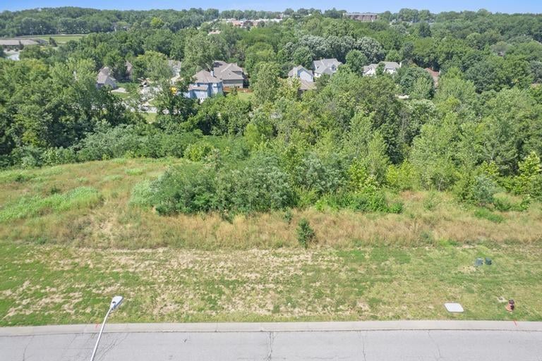 104 122 St, Kansas City, MO 64146