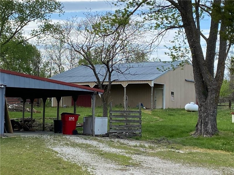 37102 E Cline Rd, Lone Jack, MO 64070