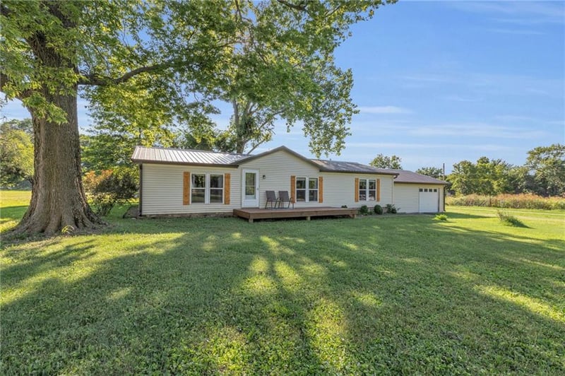 336 North Vine St, Greeley, KS 66033