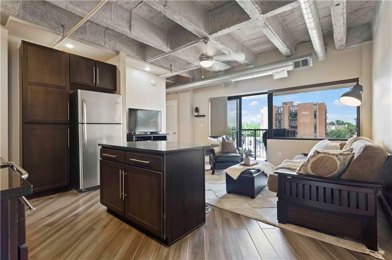 2940 Baltimore Ave #1308, Kansas City, MO 64108