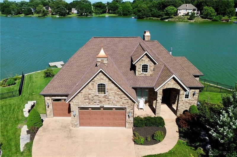 4803 N 124 Ct, Kansas City, KS 66109