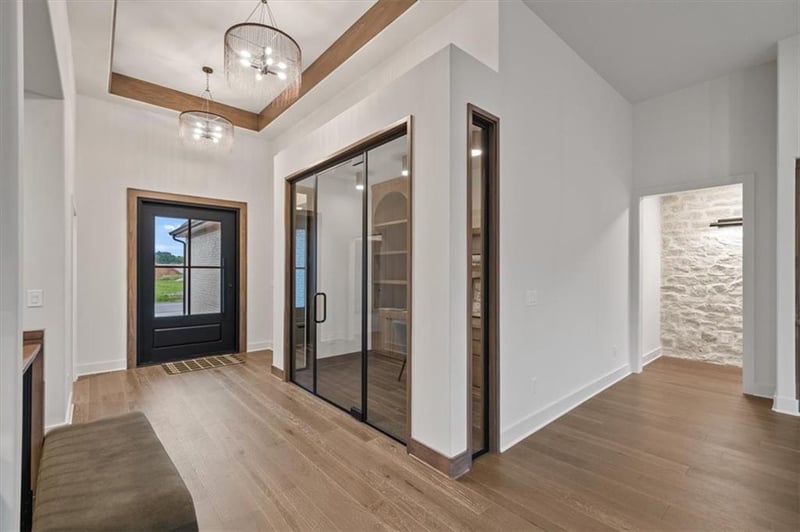 8736 N Lewis Ave, Kansas City, MO 64157