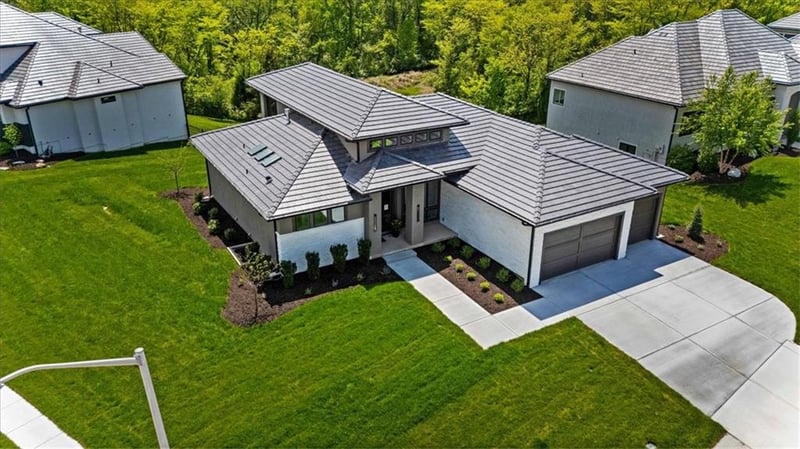 6101 58th St, Kansas City, MO 64151