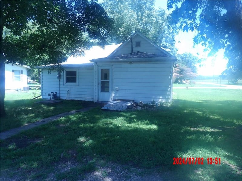 302 N Prairie St, Greeley, KS 66033