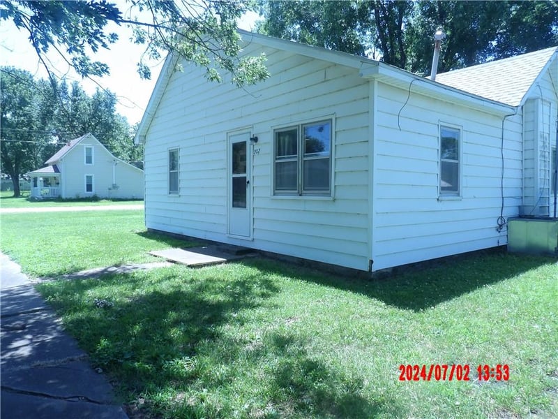 302 N Prairie St, Greeley, KS 66033
