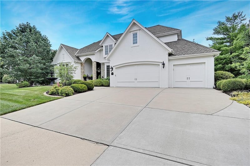 5809 Golden Bear Dr, Overland Park, KS 66223
