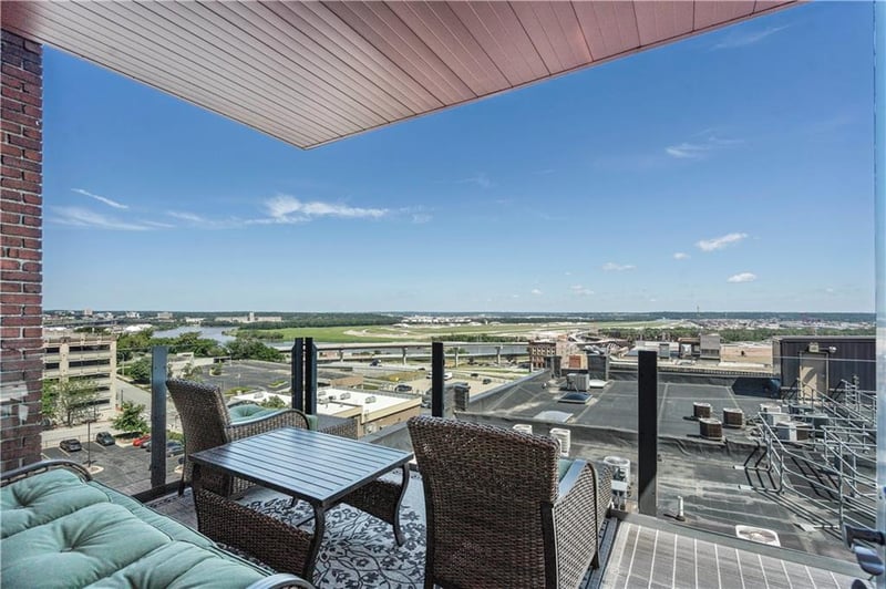 712 Broadway Blvd #701, Kansas City, MO 64105