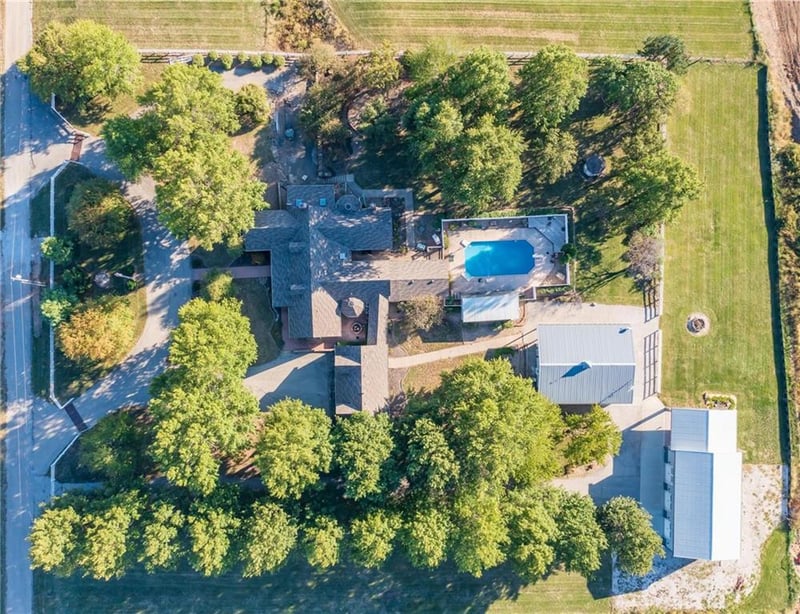 12402 W 184th Ter, Overland Park, KS 66013