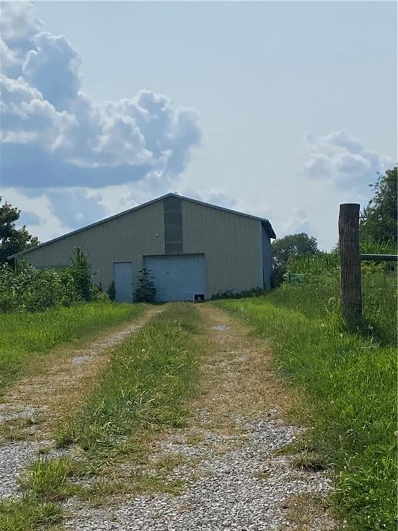 32767 Windsor Rd, Windsor, MO 65360