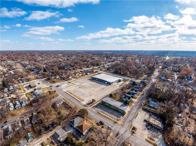 2300 Mitchell Ave, St Joseph, MO 64507