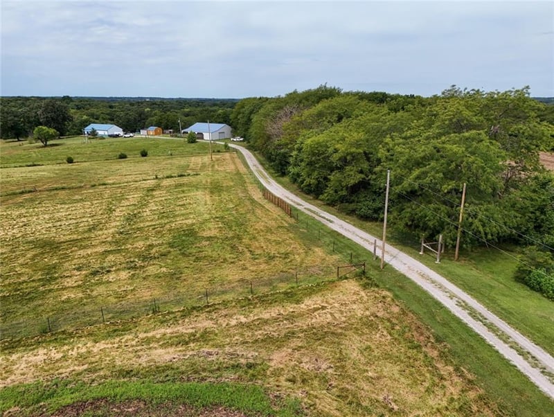 5112 NE Estep Rd, Turney, MO 64493