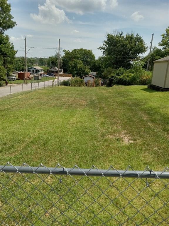 5915 36th Ter, Kansas City, MO 64129