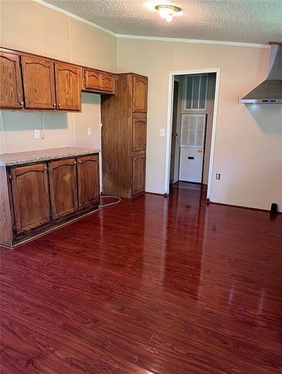 309 W 10th St, Stewartsville, MO 64490