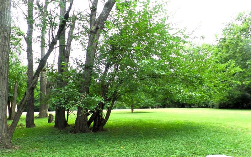 13424 Parker Ave, Grandview, MO 64030