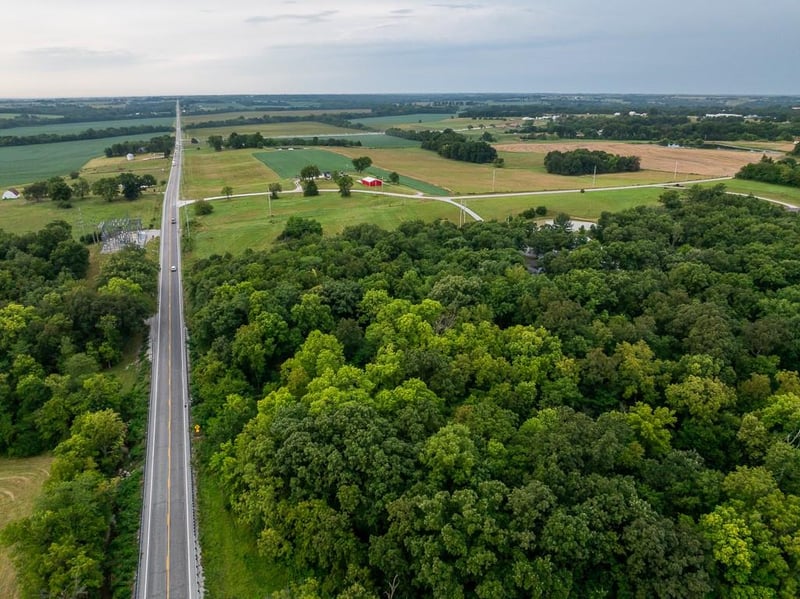 Mo 13 Hw, Higginsville, MO 64037