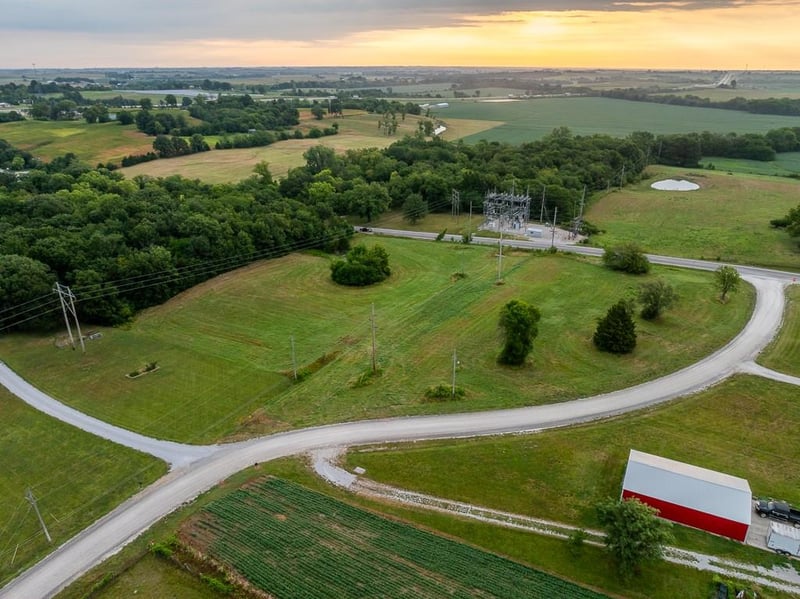 Mo 13 Hw, Higginsville, MO 64037