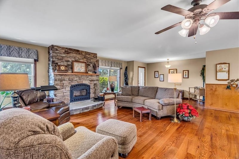 21728 Linwood Rd, Linwood, KS 66052