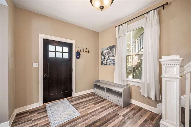 916 Kansas Ave, Kansas City, KS 66105