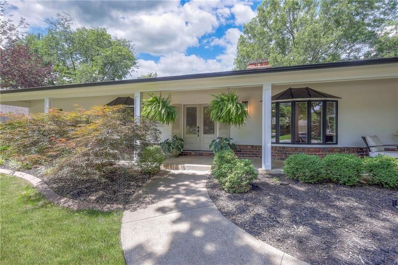 10010 El Monte St, Overland Park, KS 66207
