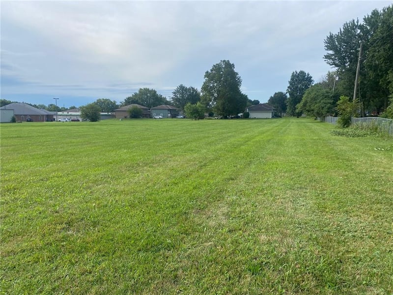 Mo 58 Hw, Raymore, MO 64083