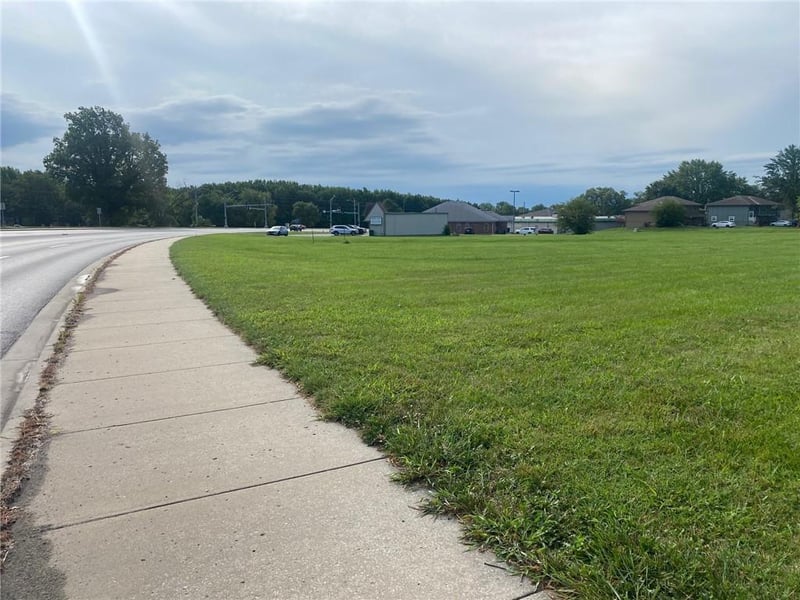 Mo 58 Hw, Raymore, MO 64083