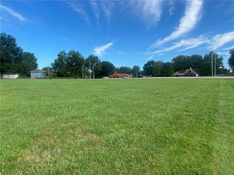 Mo 58 Hw, Raymore, MO 64083