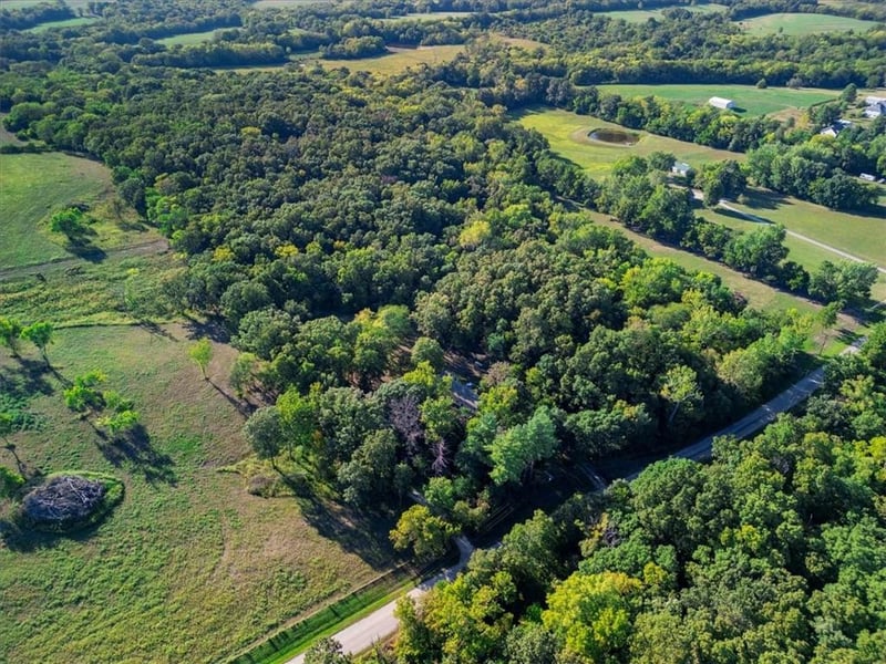 19415 Watkins Rd, Lawson, MO 64062