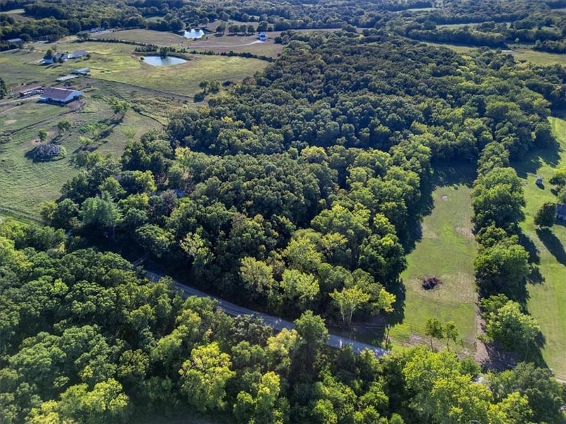19415 Watkins Rd, Lawson, MO 64062