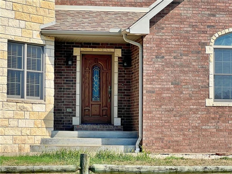 417 9th St, Pittsburg, KS 66762