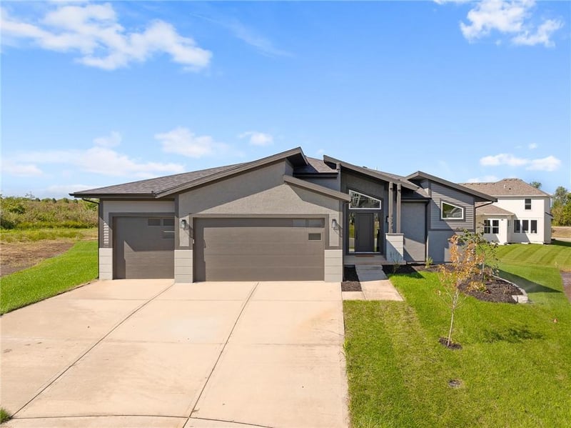8978 Shady Bend Rd, Lenexa, KS 66227