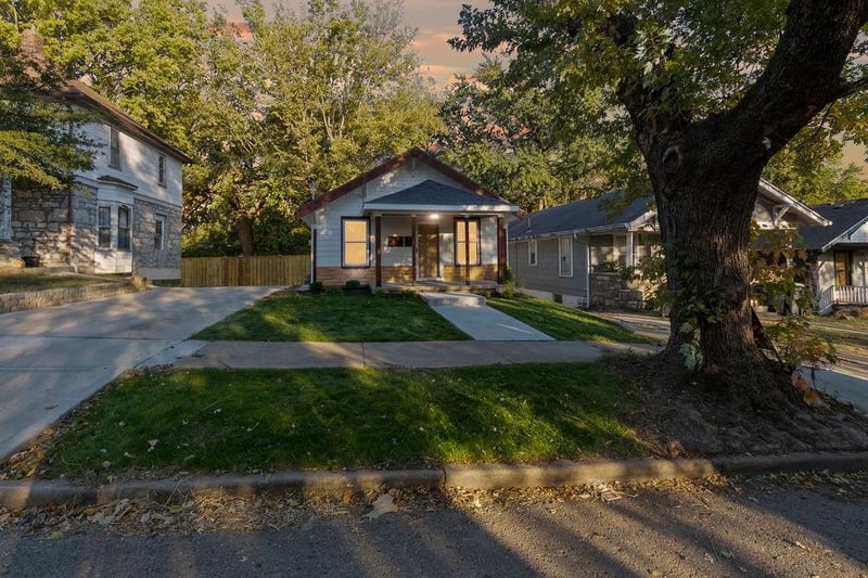 423 Marsh Ave, Kansas City, MO 64125
